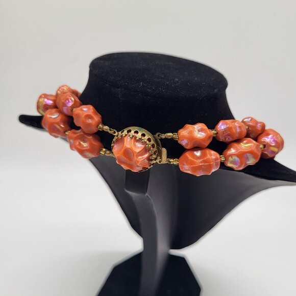 Vintage Austria Iridescent Molded Lumpy Coral Color Bead Necklace - Picture 4 of 12
